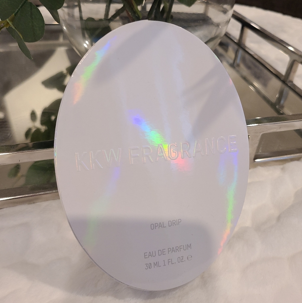 KKW OPAL DRIP